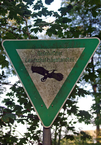 Bild: Schild: Geschützter Landschaftsbestandteil