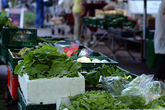 Bild: Markt: Gemüsestand