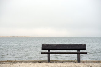 Bild: Sitzbank an der Nordsee