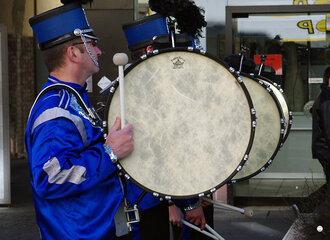 Bild: Karneval: Rosenmontagszug in Hagen - Spielmannszug