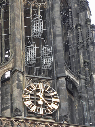 Bild: Münster: Kirche St. Lamberti mit Täuferkörbe