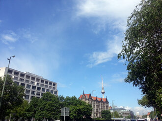 Bild: Berlin (hinten Fernsehturm)