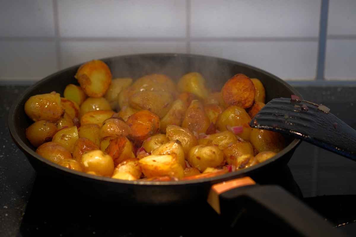 Bild: Bratkartoffeln in der Pfanne