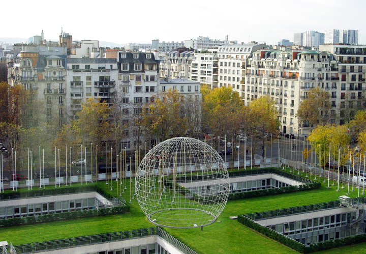 Bild: Paris (Hauptstadt von Frankreich): Blick in die Gartenanlagen de UNESCO