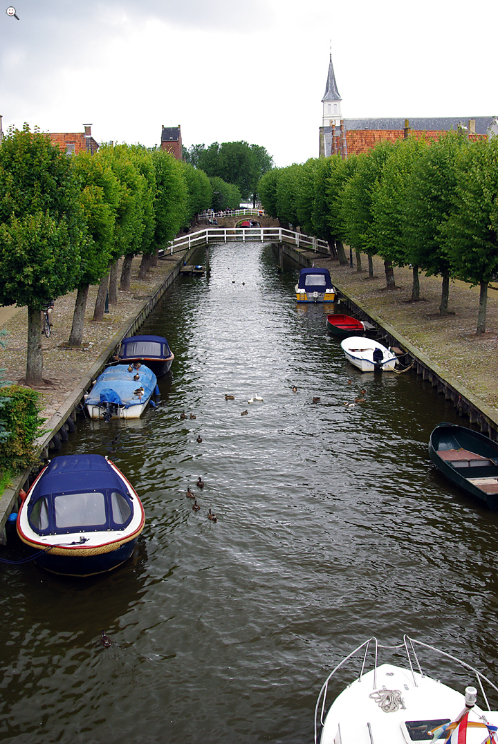 Bild: Gracht (Sloten, Niederlande)