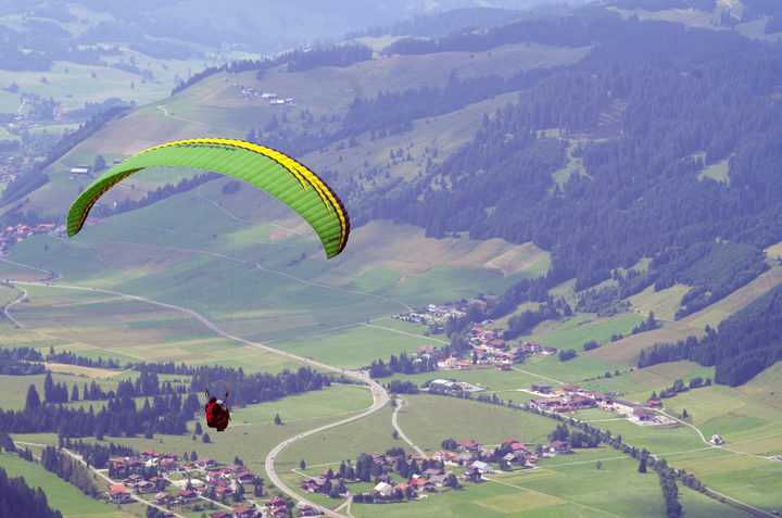 Bild: Paragleiter