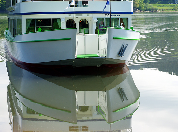Bild: Schiff auf dem Biggesee