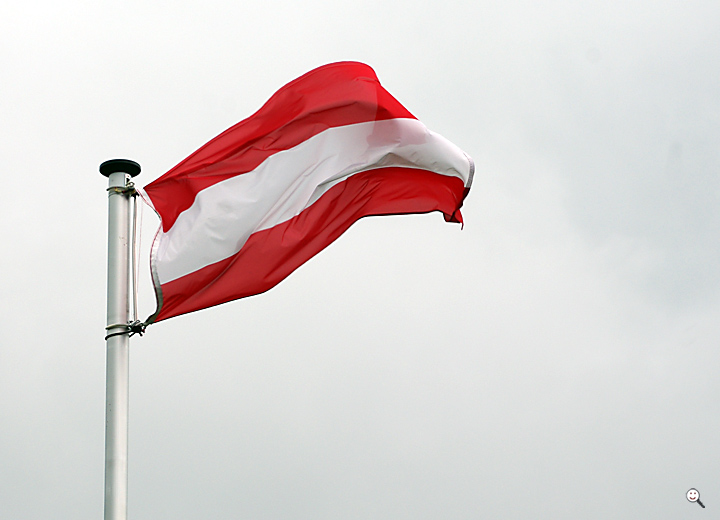 Bild: Österreich: Nationalflagge 