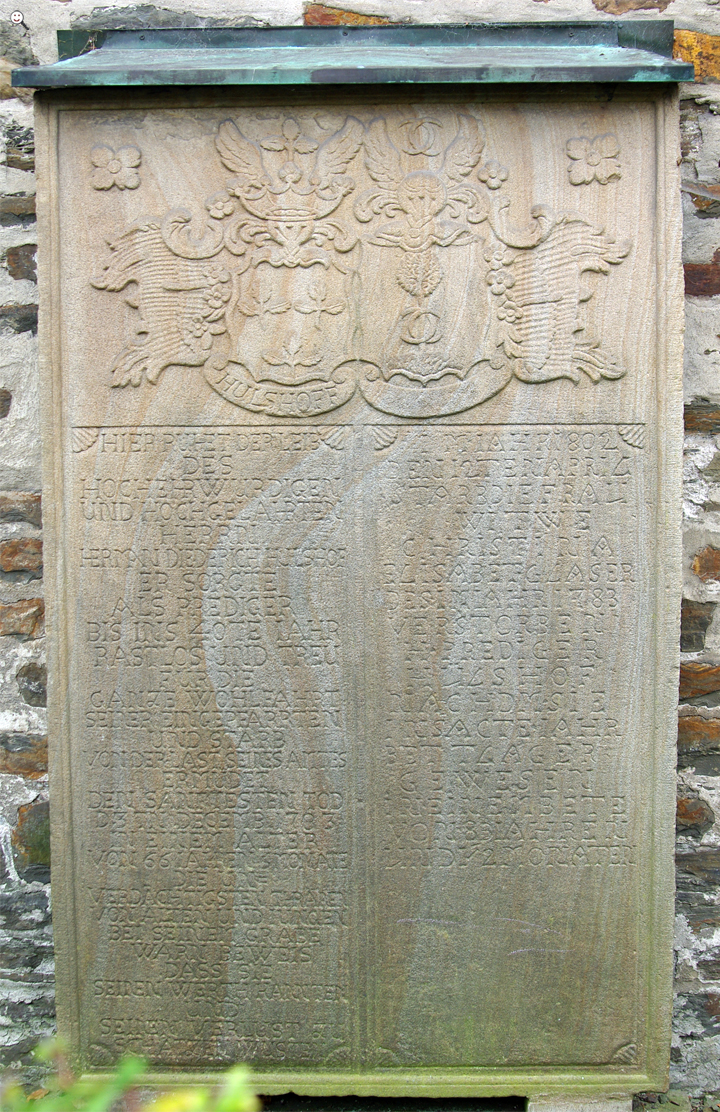 Bild: Grabstein an der evangelischen Kirche Hagen-Dahl (18. Jahrhundert)